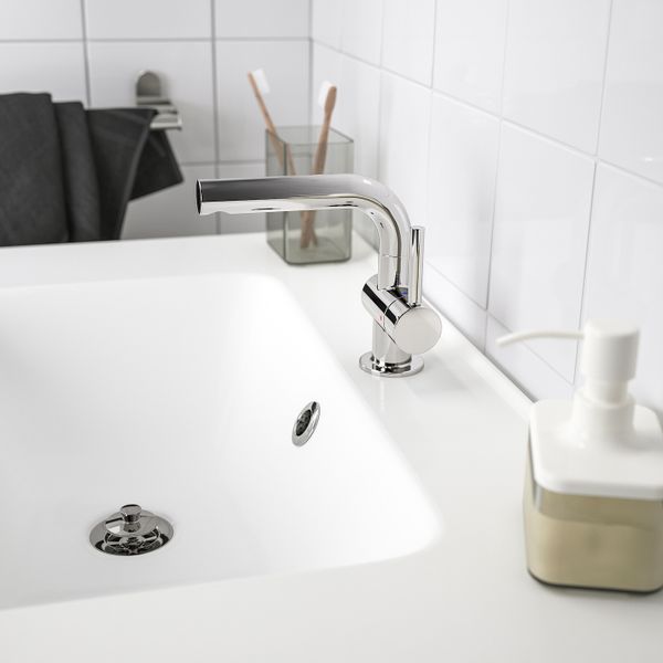 Смеситель для раковины с выпуском, хромированный IKEA SVENSKÄR СВЕНШЕР 303.473.11 - фото 2
