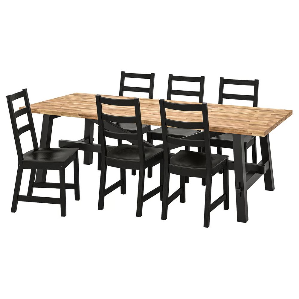 IKEA, вид спереди