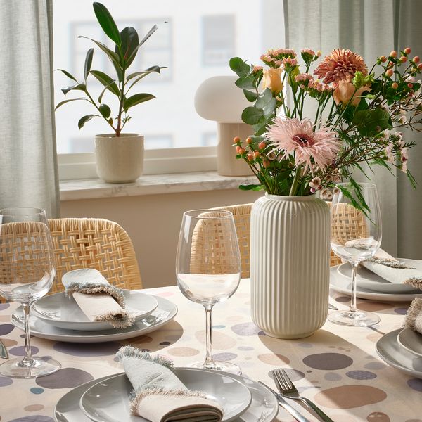 Скатерть, 145x145 см, с рисунком камни, разноцветный IKEA SOMMARFLOX 905.494.34 - фото 3