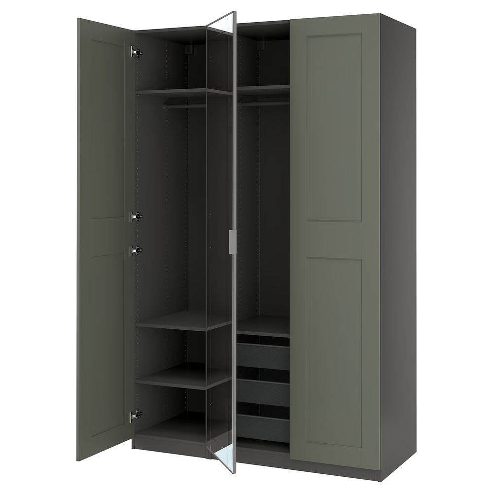 IKEA, вид спереди