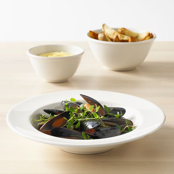 Тарелка глубокая, белый с оттенком 23 см IKEA VARDAGEN ВАРДАГЕН 503.789.76 - фото 2