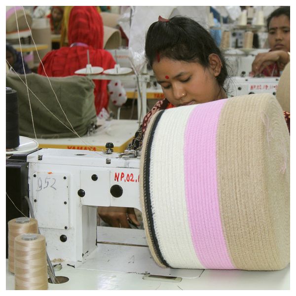 Корзина, в полоску разноцветный IKEA MÄVINN 905.750.36 - схема-чертеж с размерами