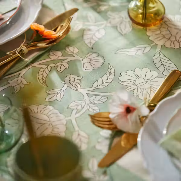 SMÖRFISK СМЁРФИСК Скатерть - цветочный орнамент/зеленый/белый 145x240 см - схема-чертеж с размерами