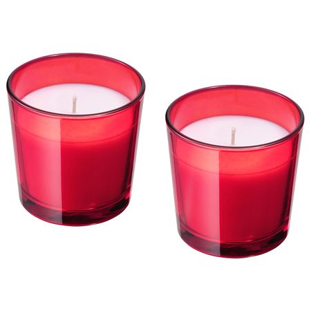 Ароматическая свеча в стакане, Пять зимних пряностей красный 7.5 см IKEA VINTER 2020 ВИНТЕР 2020 504.666.71