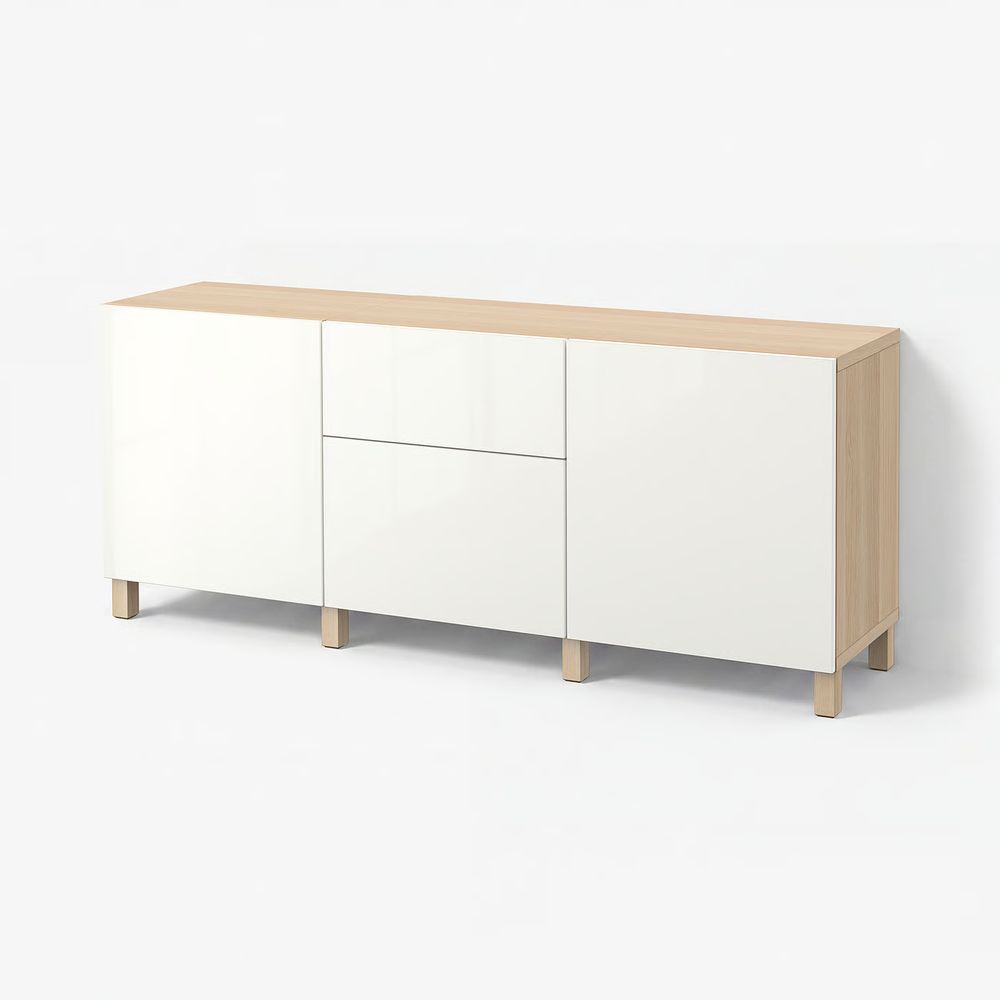 IKEA, вид спереди