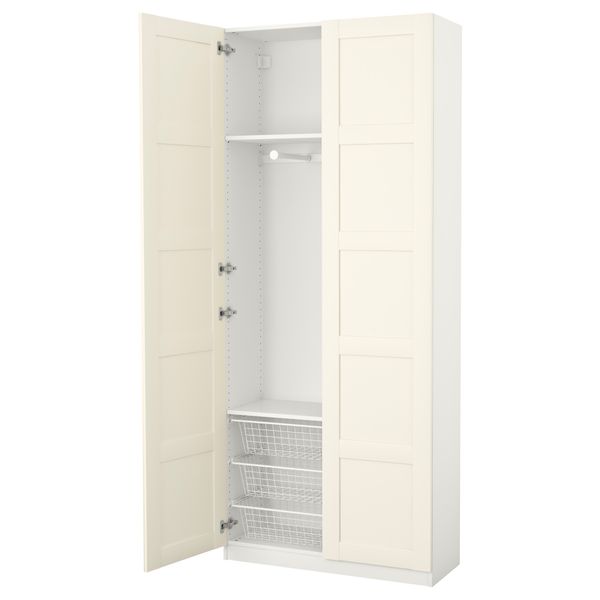 IKEA, вид спереди