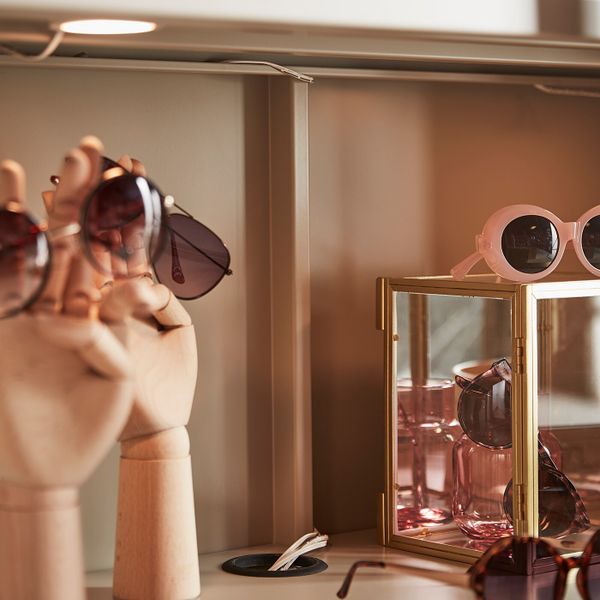 Шкаф + раздвижные стеклянные дверцы, бежевый 120x140 см IKEA IDÅSEN ИДОСЕН 503.609.57 - фото 6