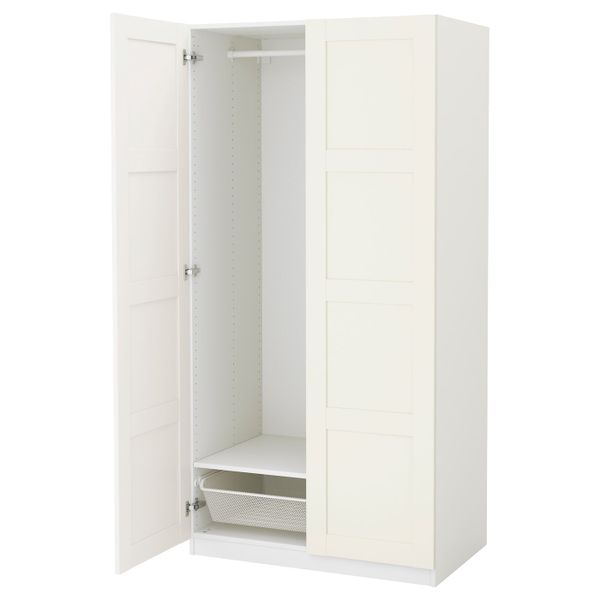 IKEA, вид спереди