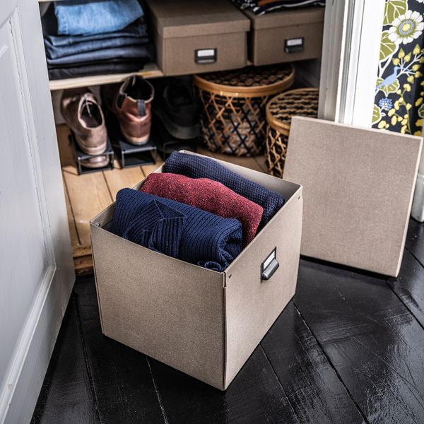 Коробка с крышкой, темно-бежевый 32x31x30 см IKEA TJOG ЧУГ 004.746.21 - фото 4