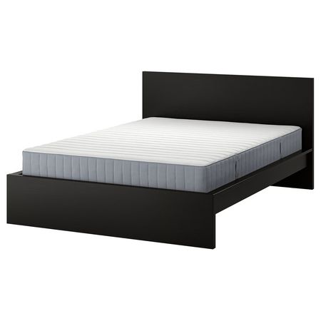 MALM Каркас кровати с матрасом - черно-коричневый/Valevåg жесткий 140x200 см