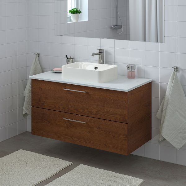 IKEA, вид спереди