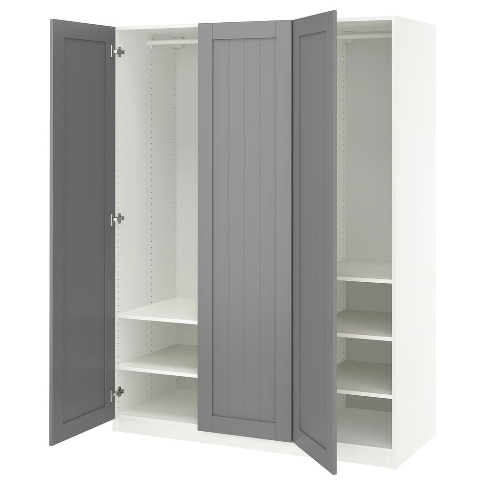 IKEA, вид спереди