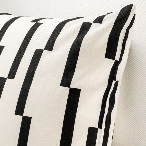 Чехол на подушку, белый, черный 50x50 см IKEA KINNEN КИННЕН 904.438.33 - фото 2
