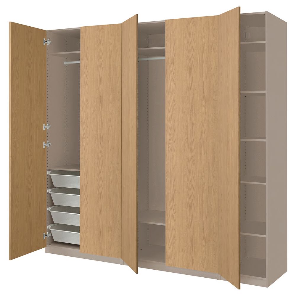 IKEA, вид спереди