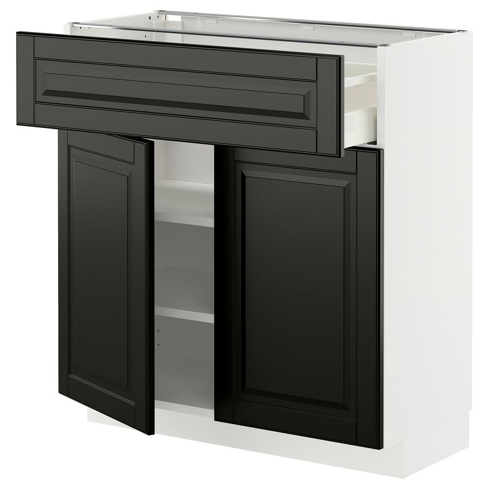 IKEA, вид спереди