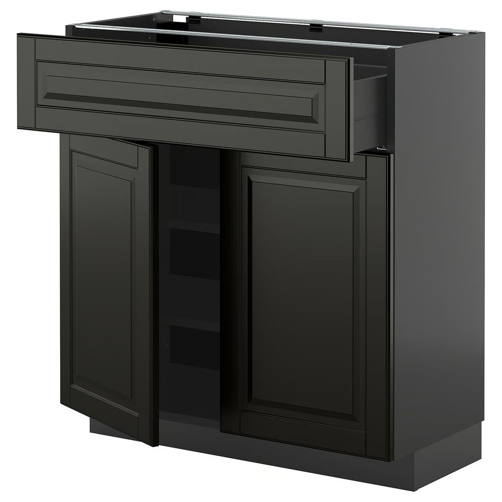 IKEA, вид спереди