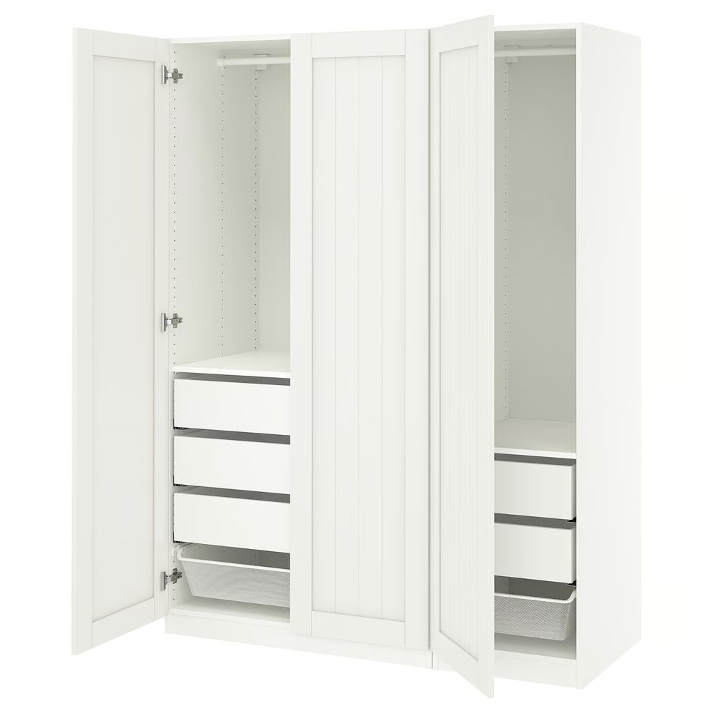 IKEA, вид спереди