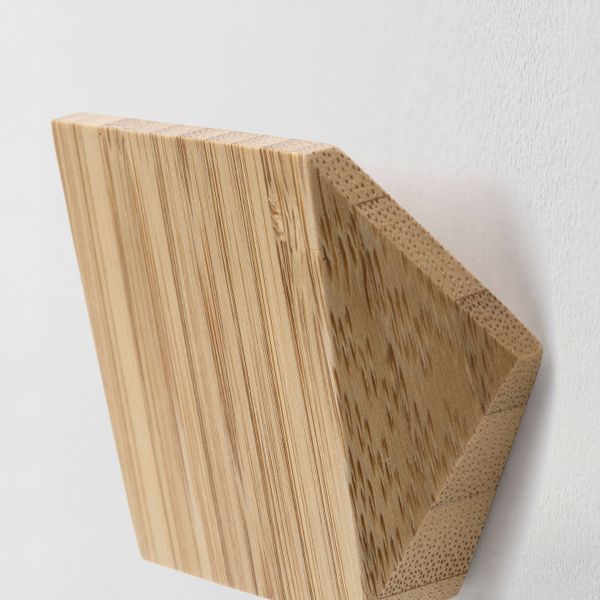 Крючок, бамбук 9.8x5.7 см IKEA SKUGGIS СКУГГИС 003.610.92 - фото 2