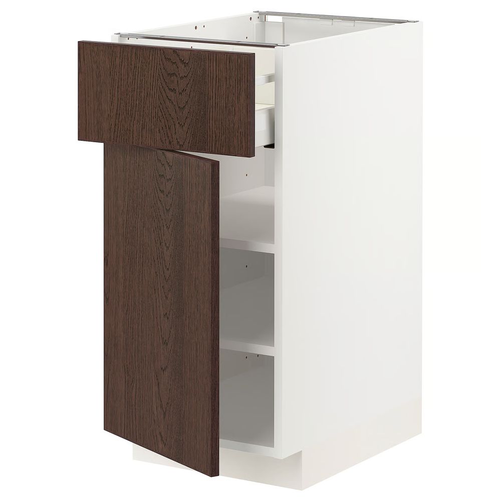 IKEA, вид спереди