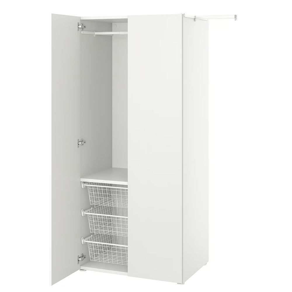 IKEA, вид спереди