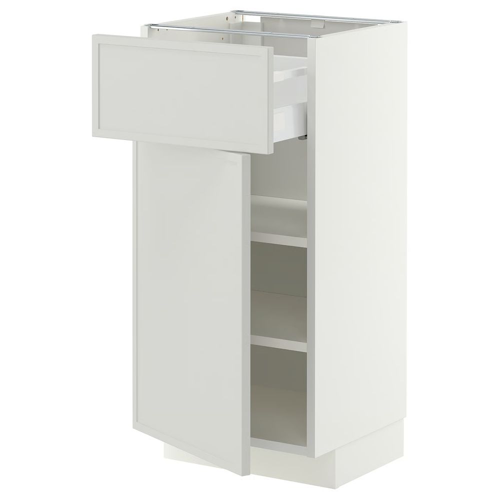 IKEA, вид спереди