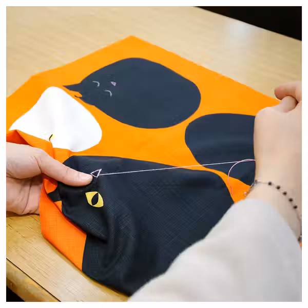 MÄVINN МЭВИНН Чехол на подушку - орнамент «кошки» оранжевый 50x50 см - фото 6