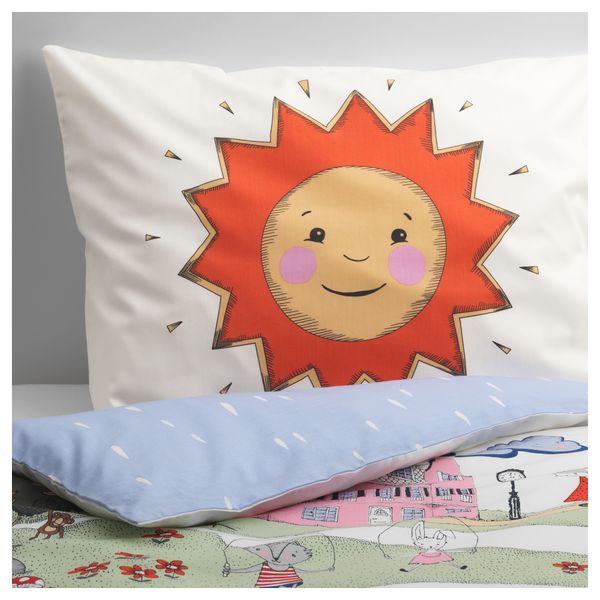 IKEA, вид спереди