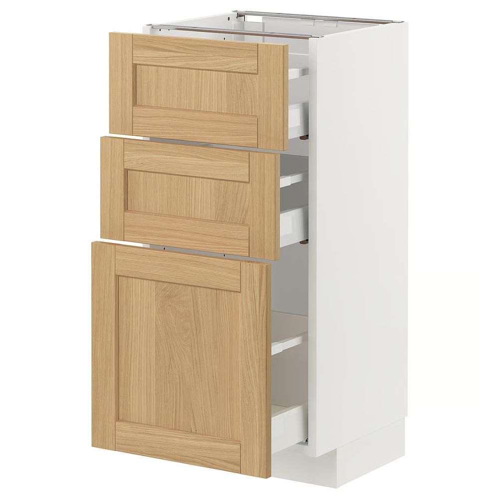 IKEA, вид спереди