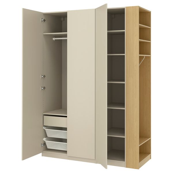 IKEA, вид спереди
