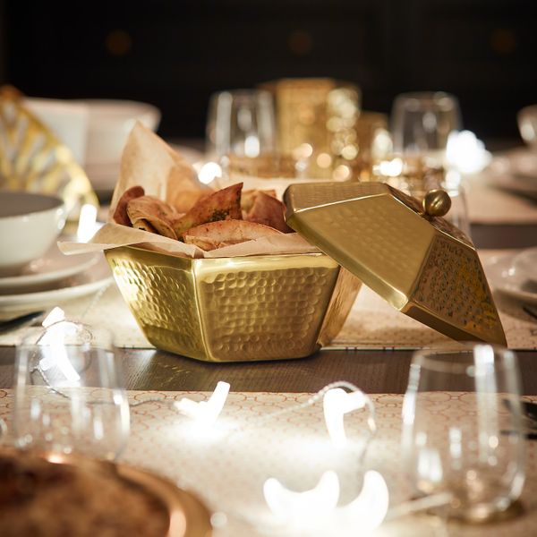 Сервировочная миска с крышкой, золотой 25 см IKEA LJUVARE ЛЬЮВАРЕ 104.921.20 - схема-чертеж с размерами