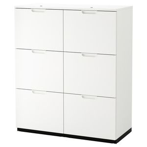 IKEA, вид спереди