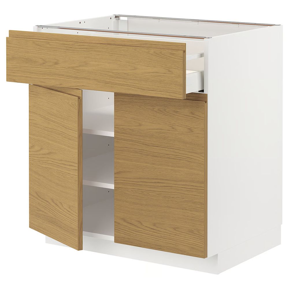 IKEA, вид спереди