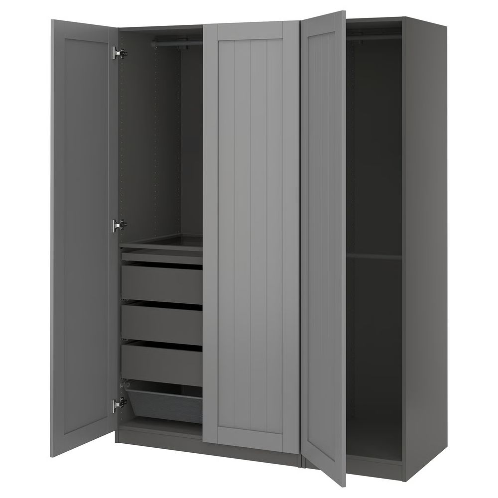 IKEA, вид спереди