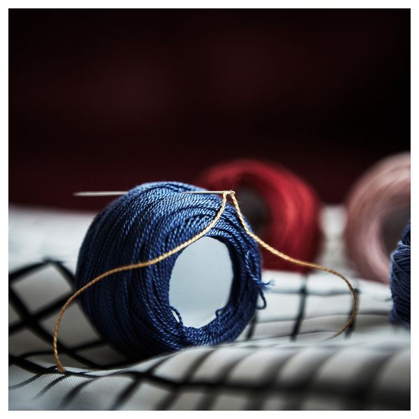 Чехол на подушку, ручная работа белый, черный 40x65 см IKEA ХАНТВЕРК 704.499.54 - фото 5