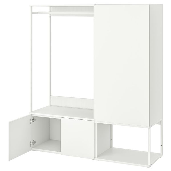 IKEA, вид спереди