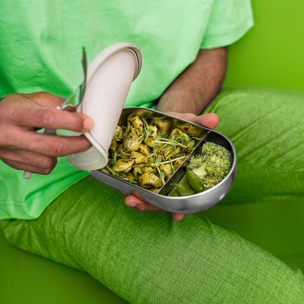 Контейнер с крышкой и разделителем, нержавеющая сталь/бежевый 0.7 л IKEA HALVVARM ХАЛЬВВАРМ 304.972.25 - фото 8