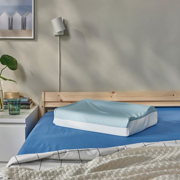 Эргономичной. подушка для сна на боку или спине IKEA SPETSHAGTORN 205.785.09 - фото 3