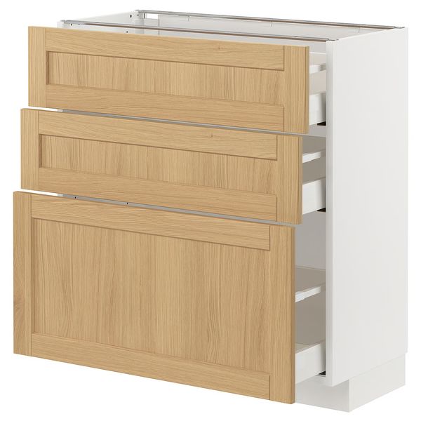 IKEA, вид спереди