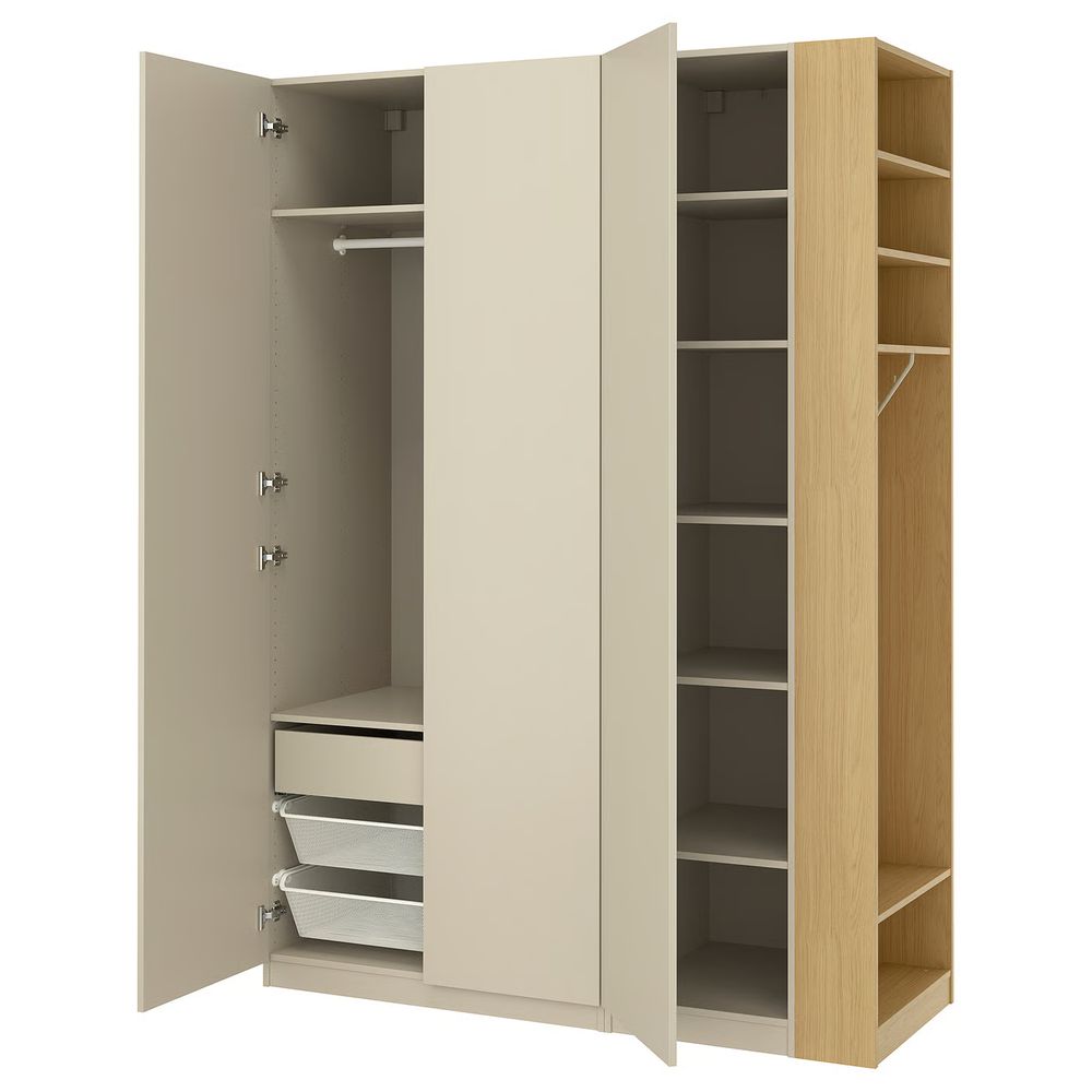IKEA, вид спереди
