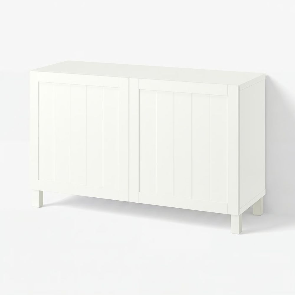 IKEA, вид спереди