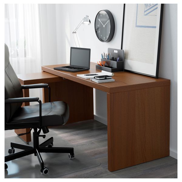 Письменный стол с выдвижной панелью МАЛЬМ, коричневая морилка ясеневый шпон (151x65 см) - фото 2