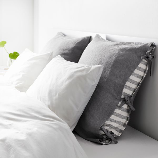 Чехол на подушку, серый, 65x65 см IKEA УРСУЛА 903.698.85 - фото 3