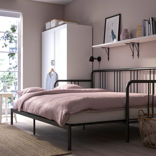 IKEA, дополнительный ракурс