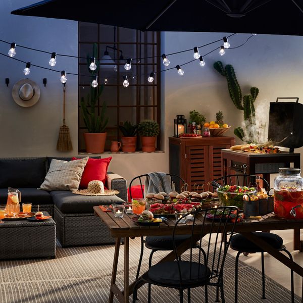 Модульный угловой 4-местный диван, садовый, с табуретом для ног темно-серый/Холло черный IKEA СОЛЛЕРОН 792.892.58 - фото 2