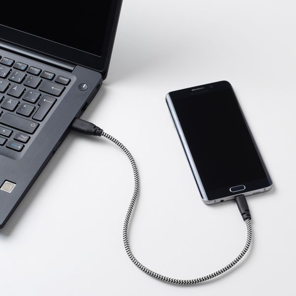 Кабель микро-USB-USB, черный-белый 0.4 м IKEA LILLHULT ЛИЛЛЬХУЛЬТ 904.651.32 - фото 4