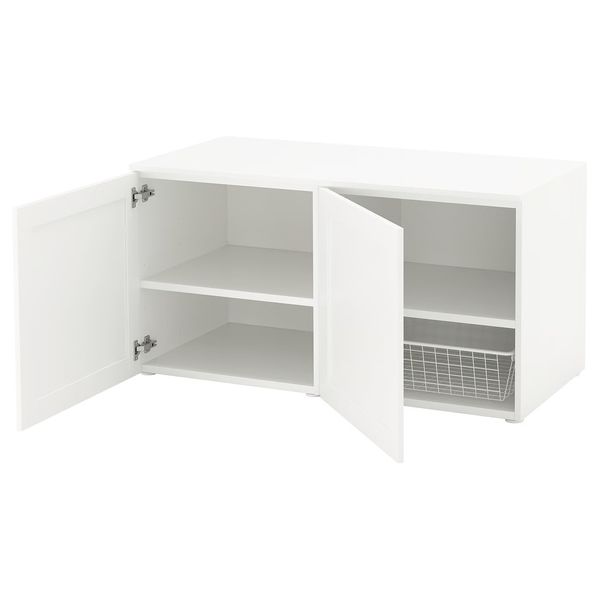 IKEA, вид спереди