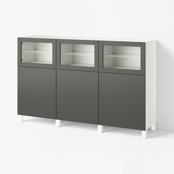 IKEA, вид спереди