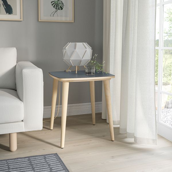 Придиванный столик, антрацит/береза 55x55 см IKEA OMTÄNKSAM ОМТЭНКСАМ 504.693.92 - схема-чертеж с размерами