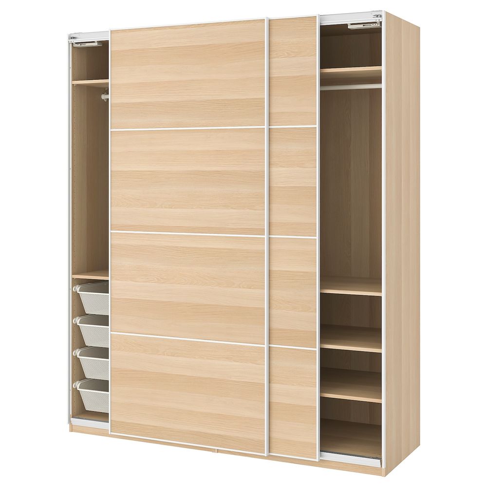 IKEA, вид спереди