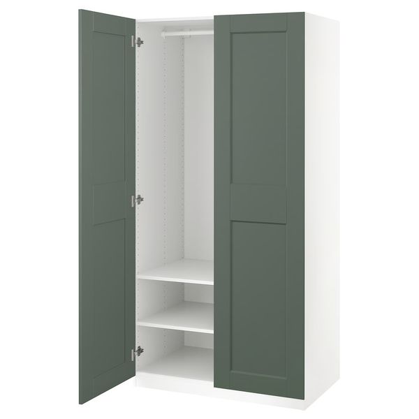 IKEA, вид спереди